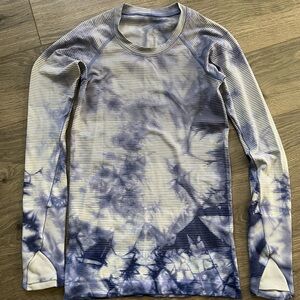 lululemon swiftly tech long sleeve - size 4